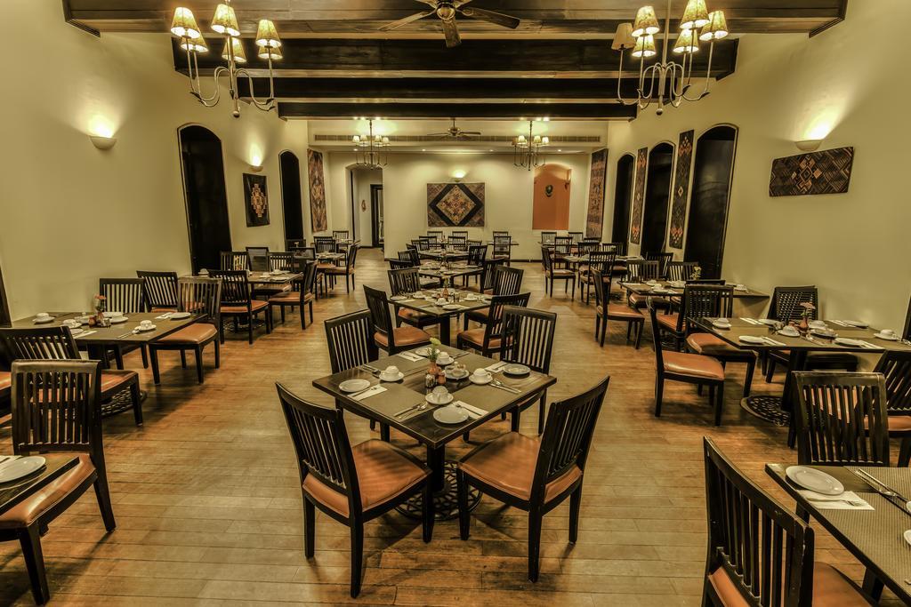Gokarna Forest Resort Kathmandu Esterno foto