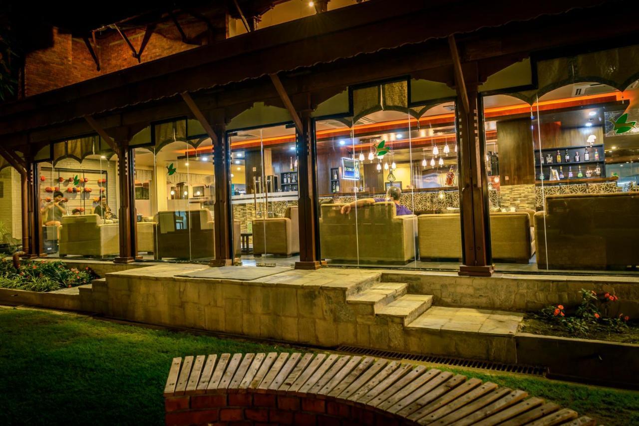 Gokarna Forest Resort Kathmandu Esterno foto